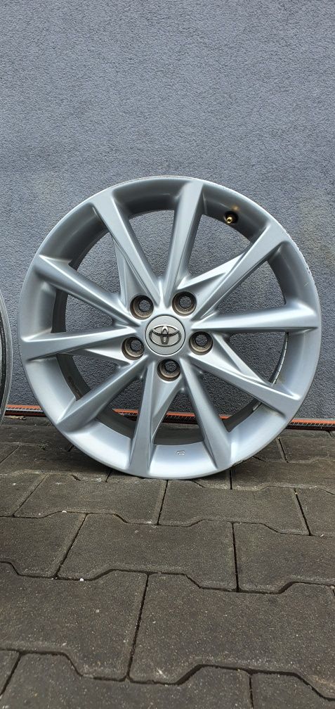 "17 5x114.3 Toyota Oryginał