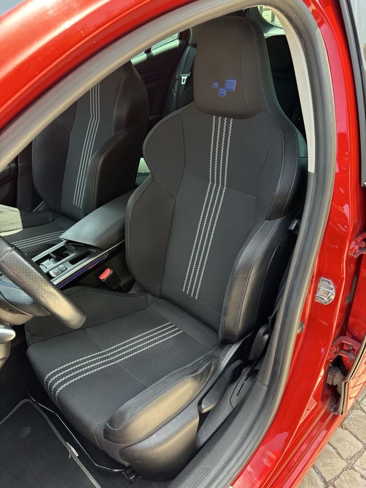Renault Megane GT Line