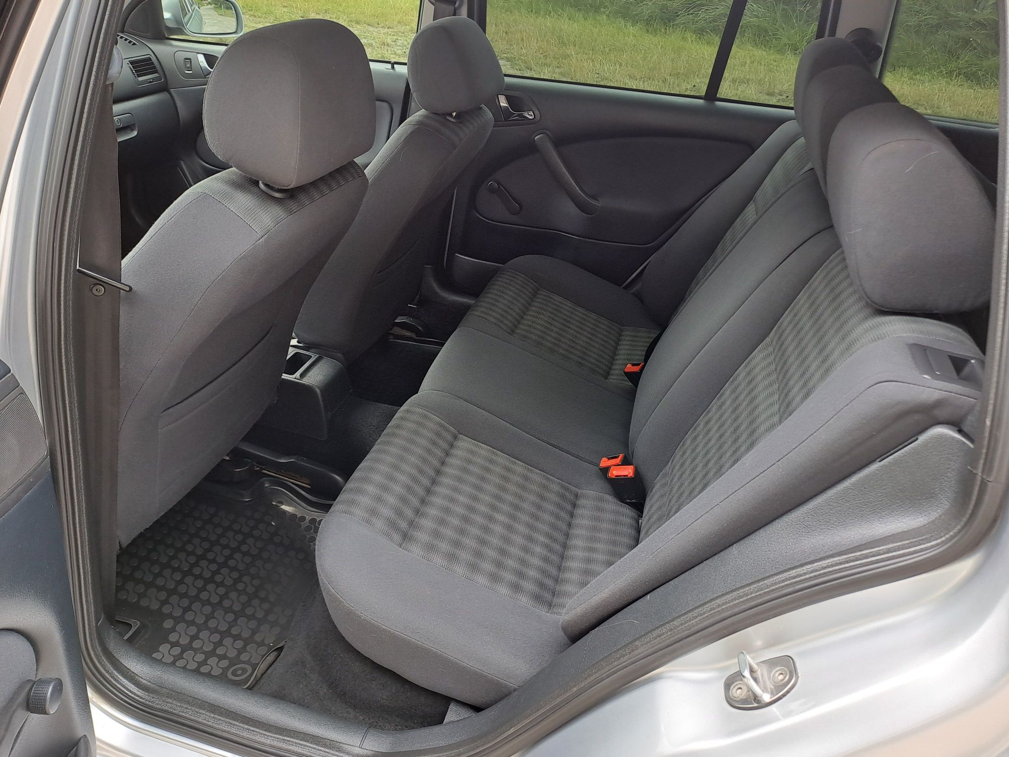 Skoda Oktavia Tour 1.6 MPI