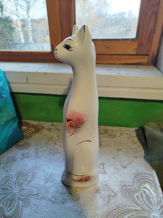 Копилка " Кошка Сфинкс"