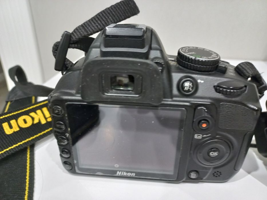 Пррдам фотоаппарат nikon dx af-s nikkor 18-55mm