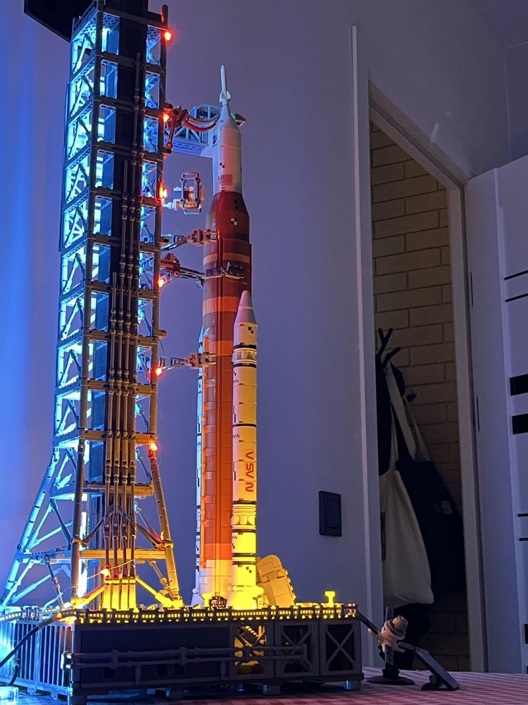 Lego space SLS ,shuttle, saturn v, apollo ціна за комплект з 5 шт лего