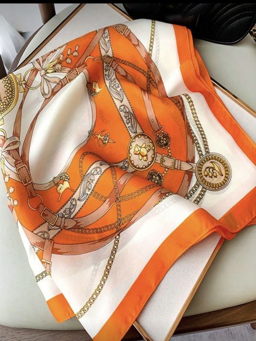 Apaszka Christian Dior Cavalli