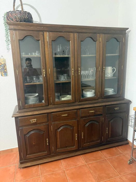 Móvel de sala em bom estado