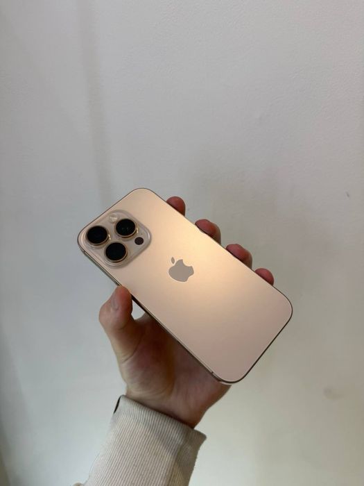 iPhone 16 Pro 512 100% на E-Sim