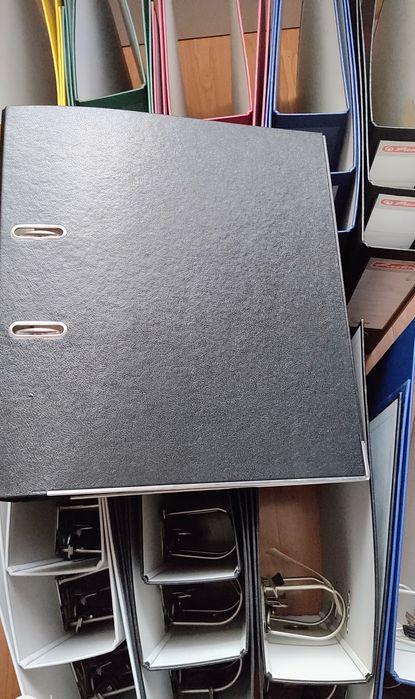 Segregatorybiurowe A4 z okuciem Herlitz