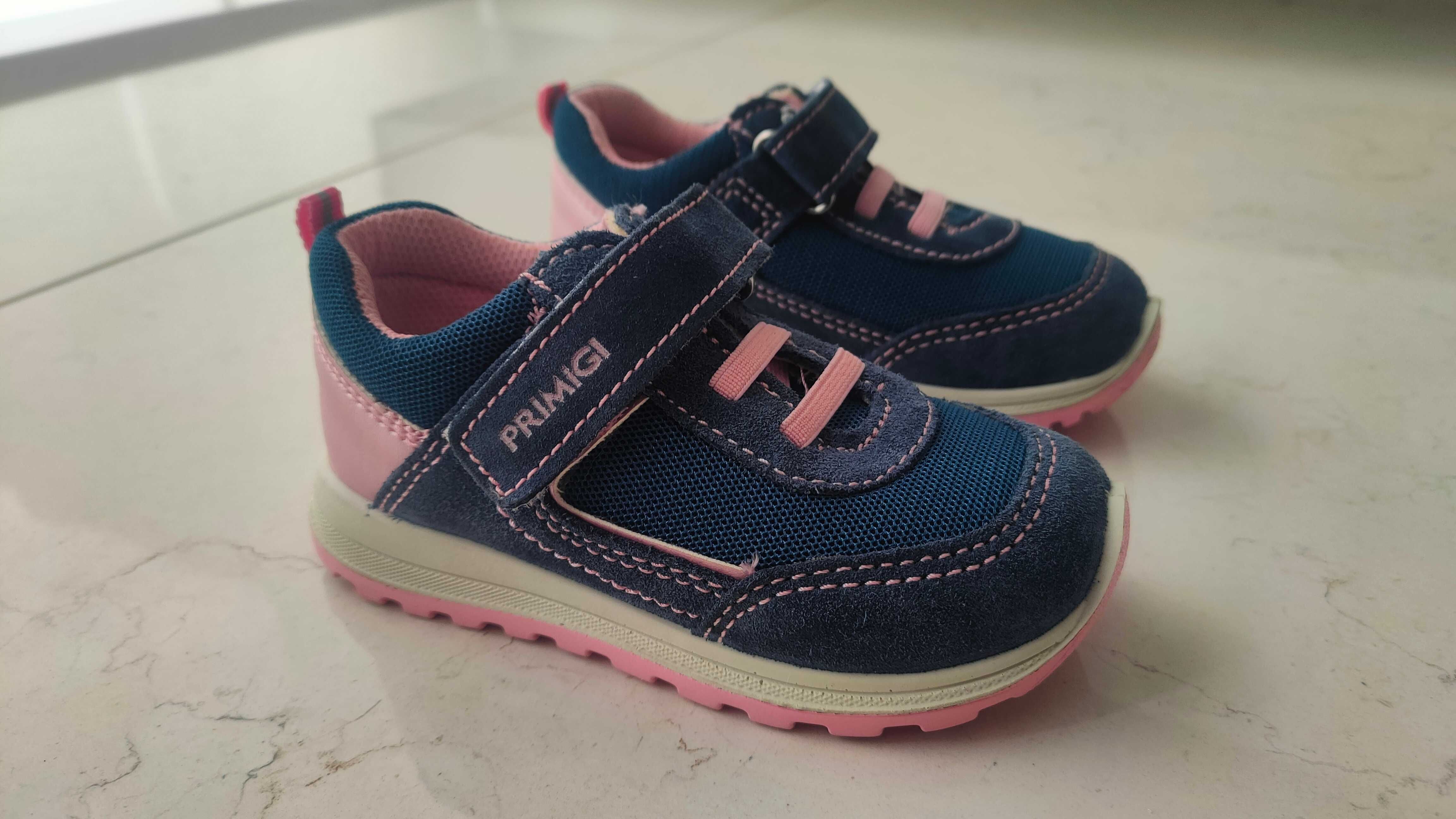 Buty dziecięce Primigi rozmiar 24