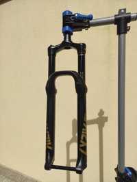 Suspensão Rock Shox Lyrik ULTIMATE 29"