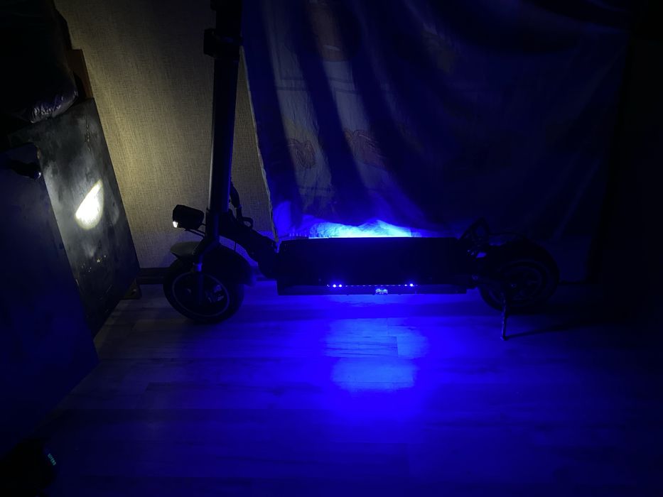 Электросамокат кросер т4