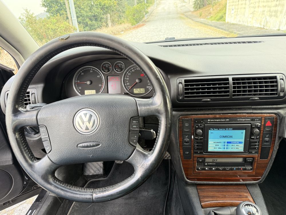 VW Passat 1.9 TDi 130 cvs