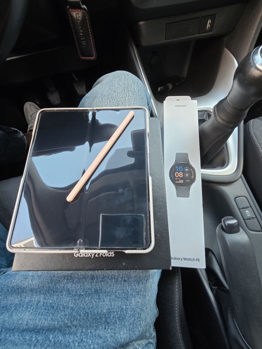 Troco/Vendo Pack SamsungFold 5 - 512 GB + Galaxy watch 7 FE