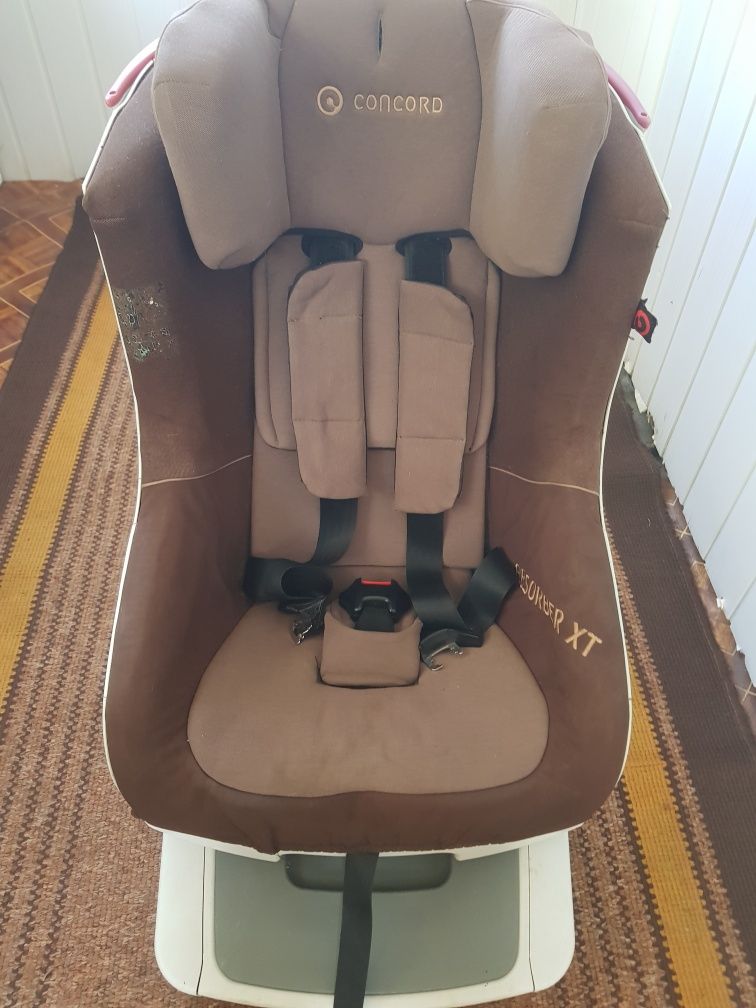 Автокрісло Concord Absorber XT Isofix ( 9-18 кг )