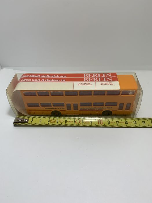 Autocarro MAN SD 200 da Wiking escala 1/87