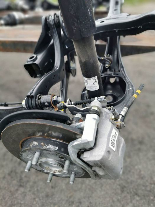 kia ceed 2021 tył strona prawa zwrotnica / piasta koła tylnego