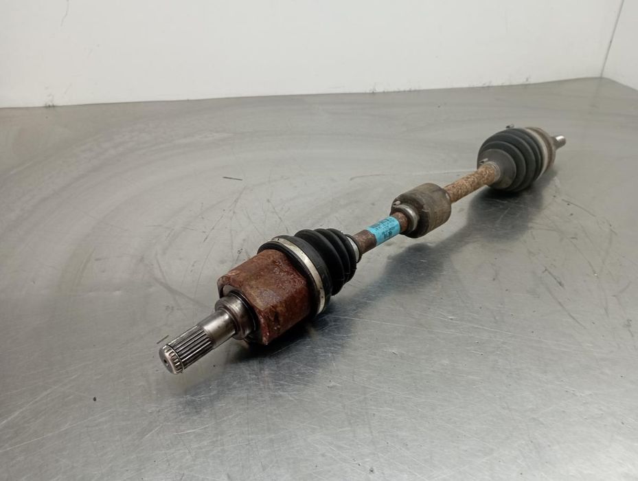 Transmissão frente esquerda KIA Rio IV (YB)