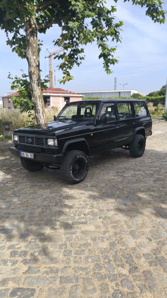 Nissan Patrol 2.8 turbo diesel  longo 7 lugares