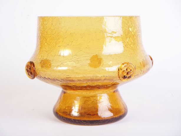 Ваза Богемская янтарная чаша, Чехия