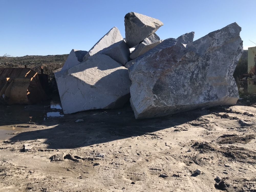 Pedra para muros toscos ou aparelhados