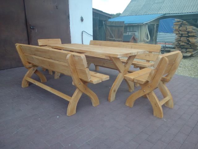 Zestaw ogrodowy - stół z ławkami do ogrodu