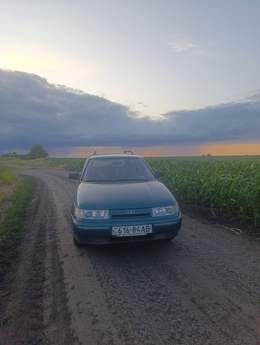 Продам ваз 2111.