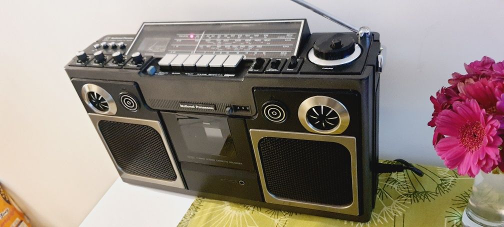 Radiomagnetofon National Panasonic