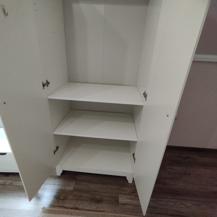 Szafa IKEA dziecięca 175 najwyższy punkt szerokość 80 cm