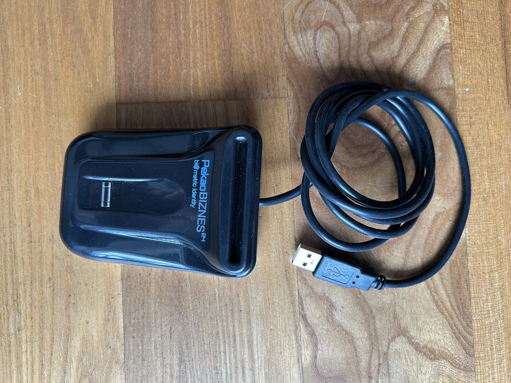 Smart Card Reader Czytnik kart chipowych z biometrią Pekao