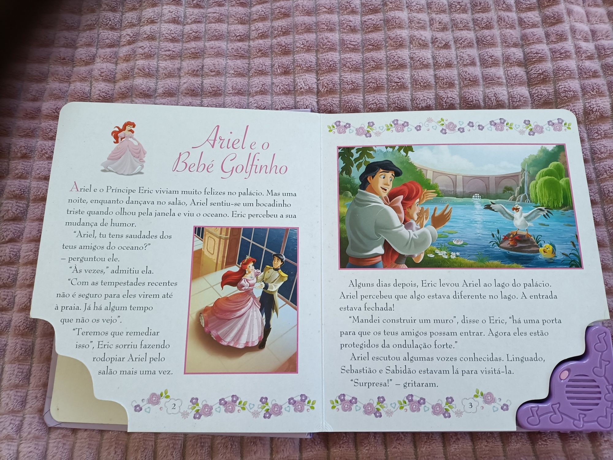 Livro Tesouro musical princesas Disney com musica