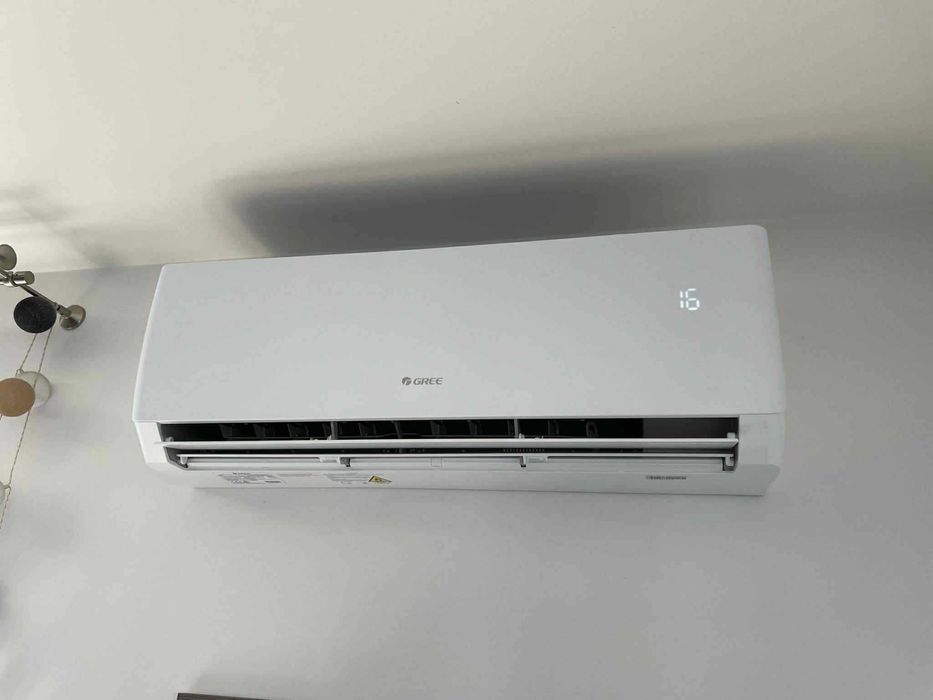 Klimatyzator GREE PULAR 3,2KW ( Biały połysk / mat )