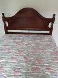 cama de casal em madeira