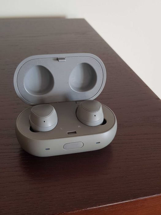 Samsung Gear Iconx 2018