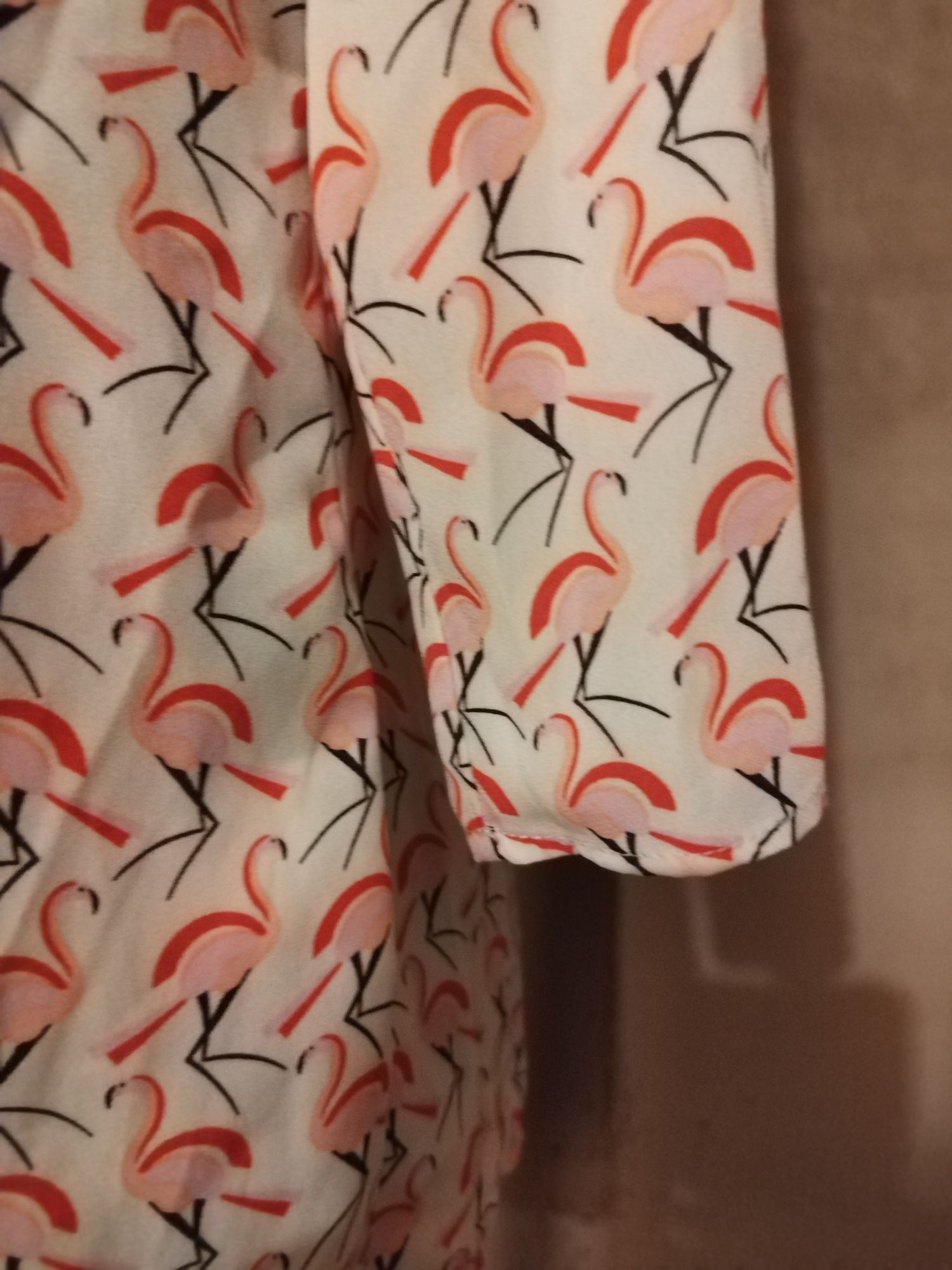 Luźna bluzka w pelikany r. 34 XS