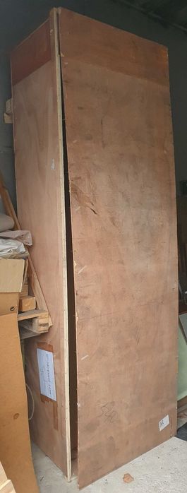 Długa duża drewniana skrzynia transportowa skrzyniopaleta  272 cm