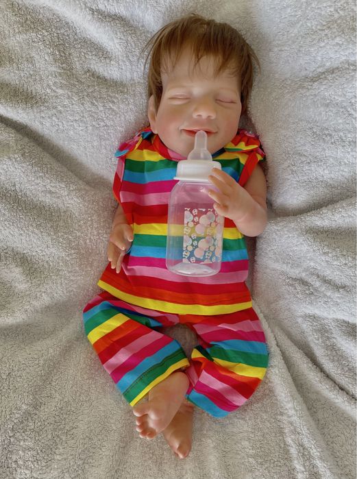 Лялька реборн дівчинка