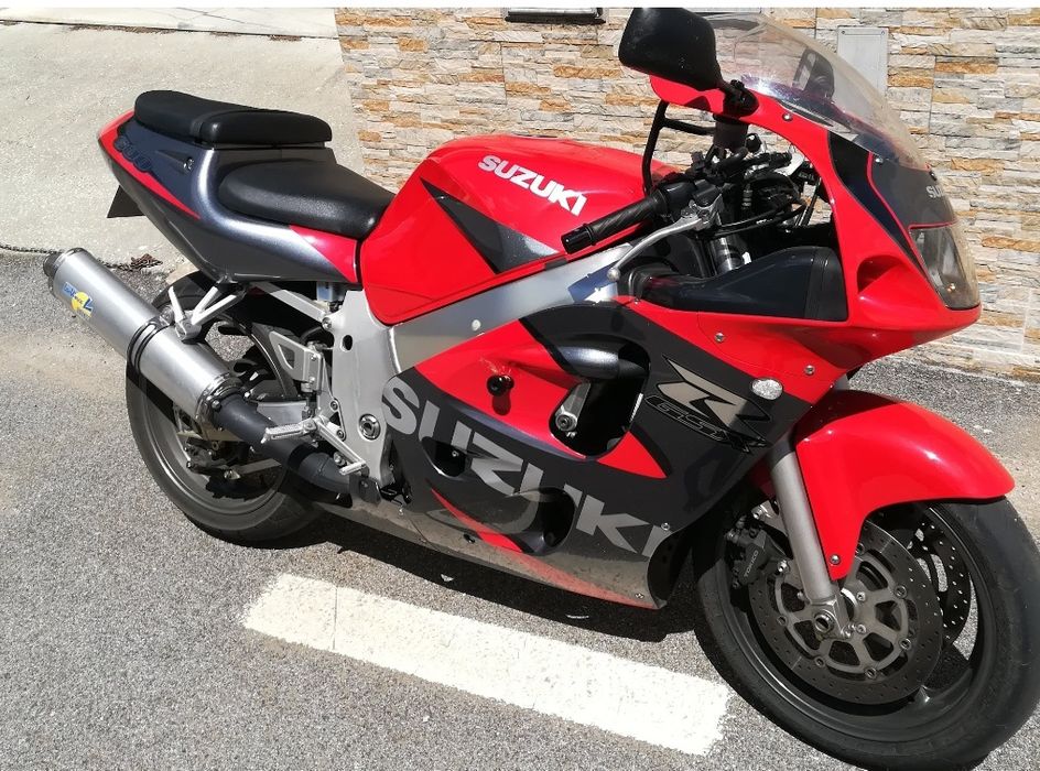 Suzuki SRAD 600- como nova