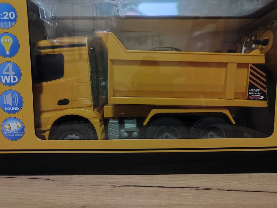 Samochód zdalnie sterowany wywrotka rc Mercedes nowa Żory