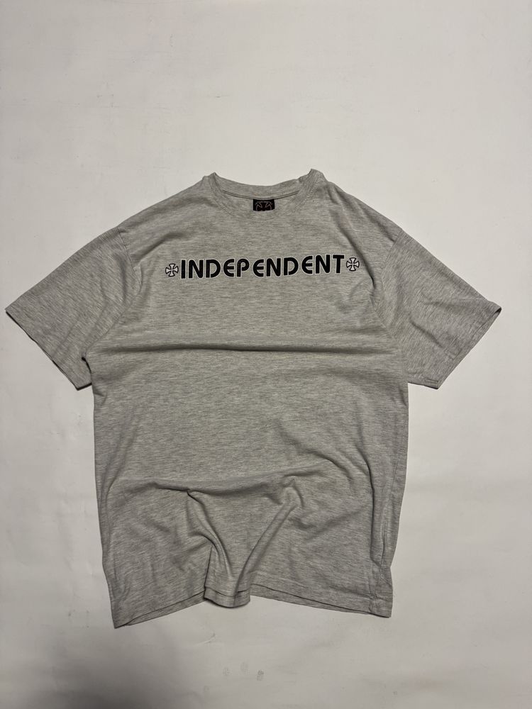 футболка independent x carhartt