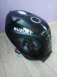 Bak do Suzuki GSX-R 600 K3 – unikatowy custom z USA, motyw „Kosiarza”