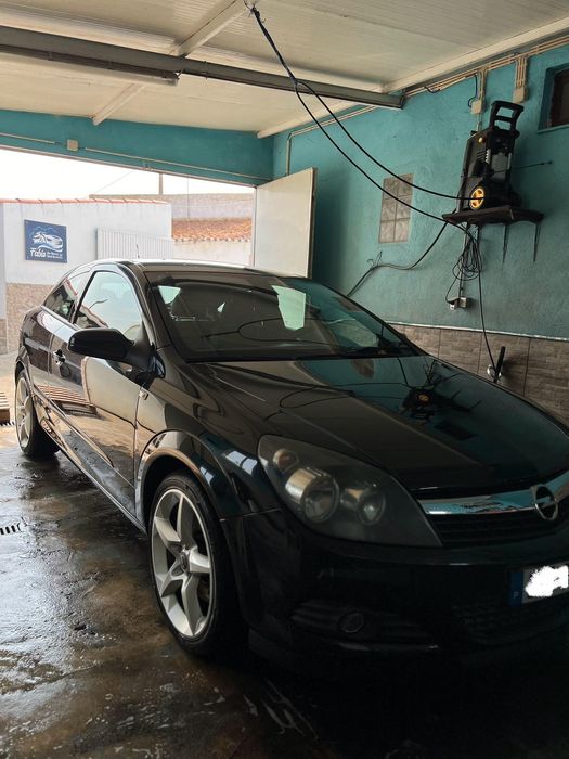 Opel Astra 1.7 GTC