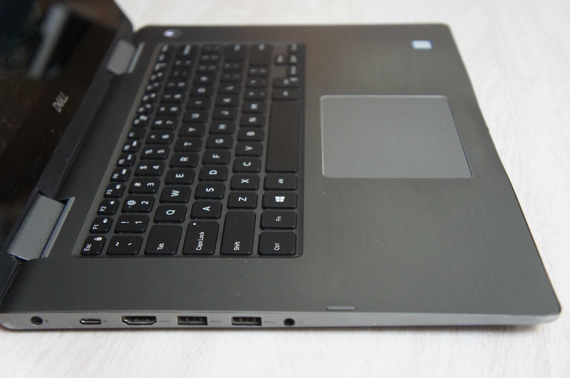 Сенсорн Dell 15-7573 Core i5 8250U 8GB 256+500GB FHD IPS 15,6"