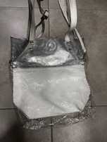 Torebka skórzana shopperbag biało-srebrna