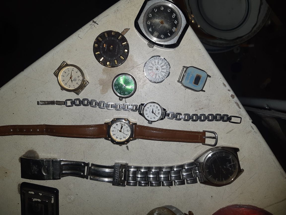 Stare zegarki uszkodzone