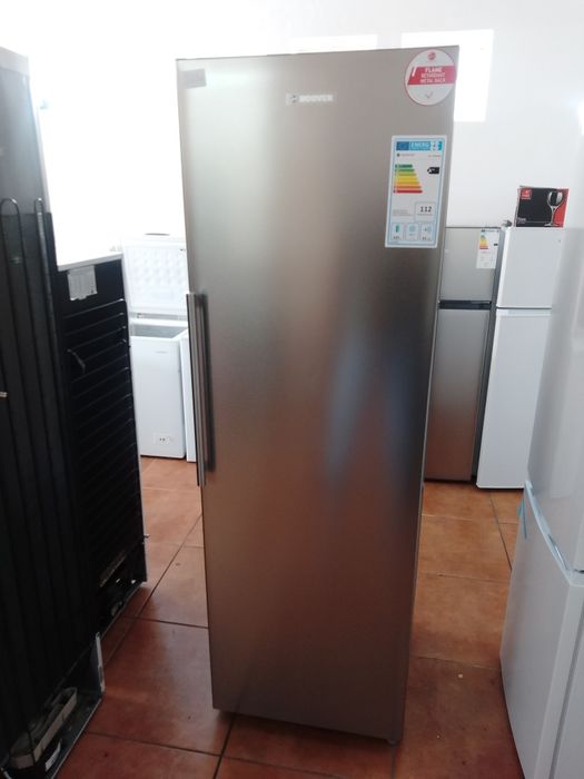 Frigorífico Espaçoso HOOVER  no frost (Igual a Novo)