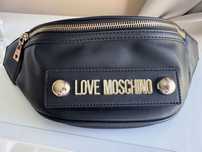 Saszetka nerka LOVE MOSCHINO
