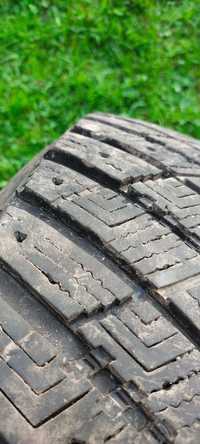 Goodyear ultra grip 235/60r18