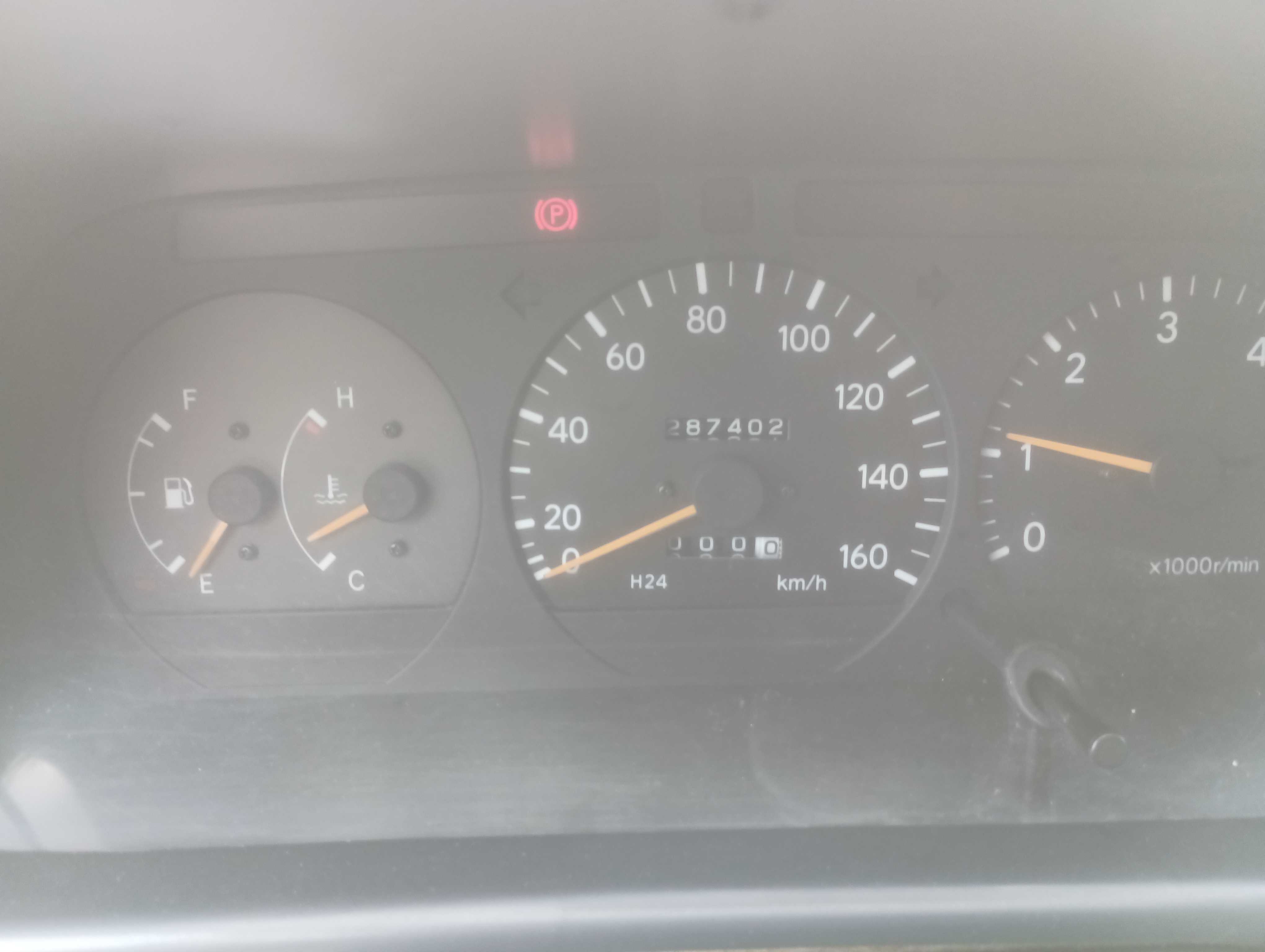 Toyota HiAce 9 lugares