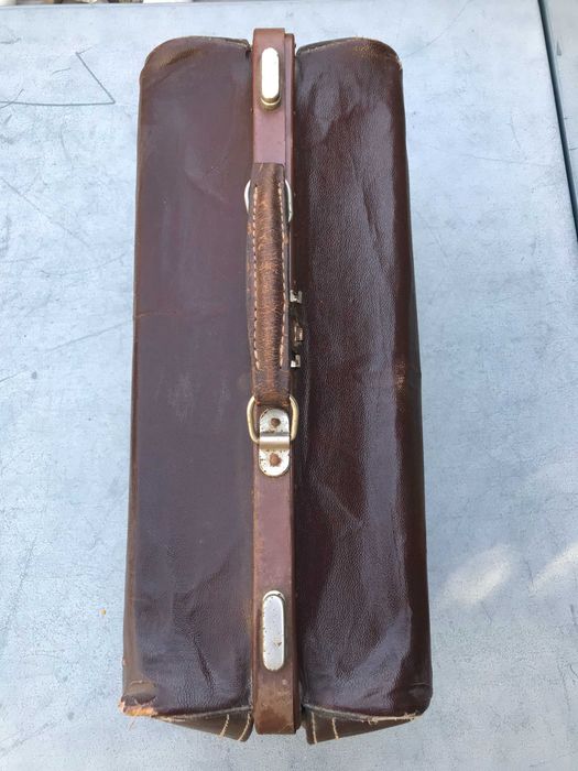 старовинний саквояж 1947р