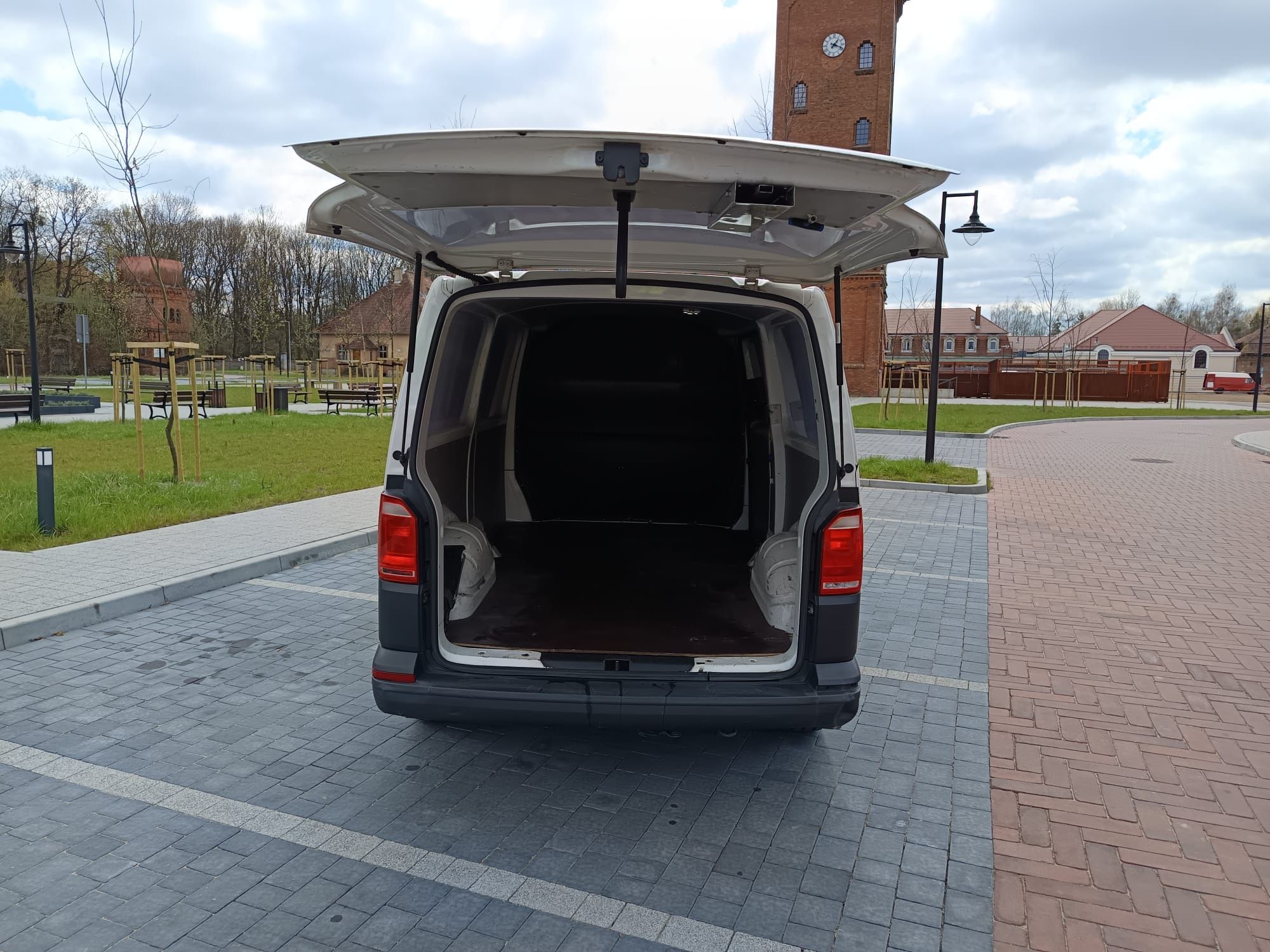 VW T6 2017 rok 2.0 TDI 250tkm zarejestrowany 100%sprawny