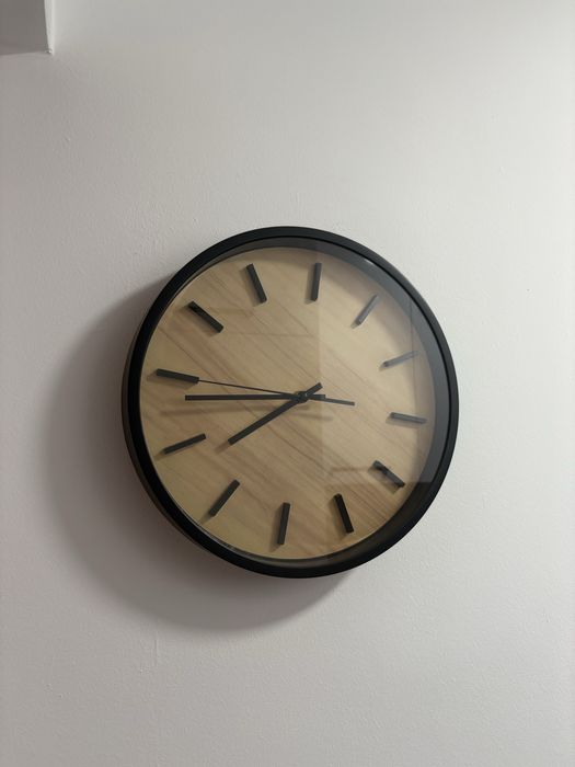 Modny zegar ścienny