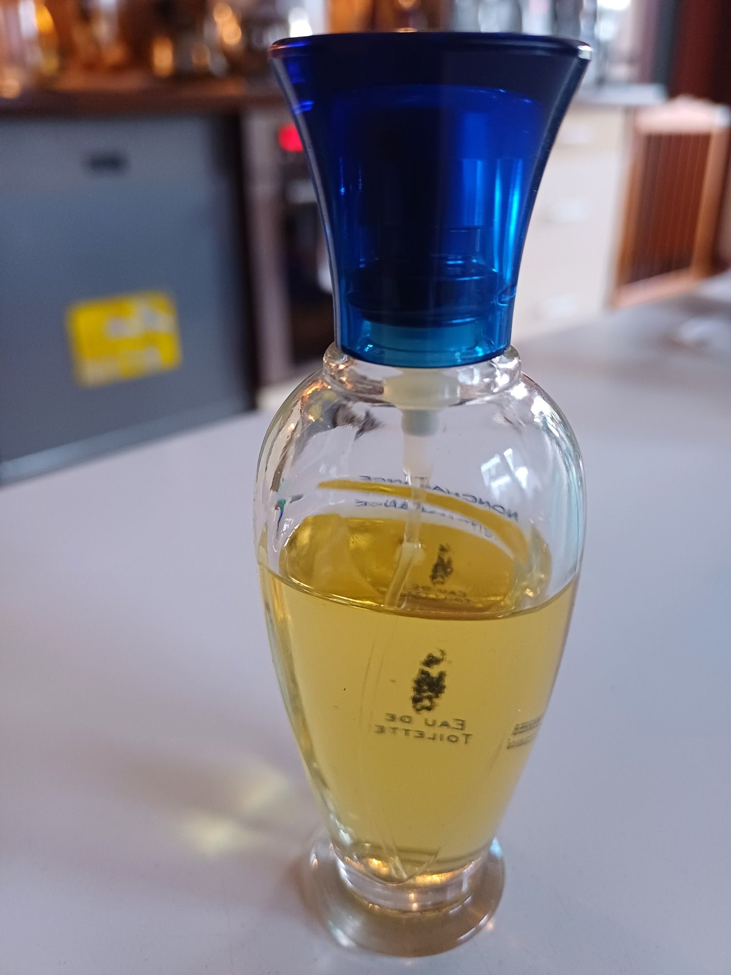 Perfum NONCHALANCE 30ml uzywany
